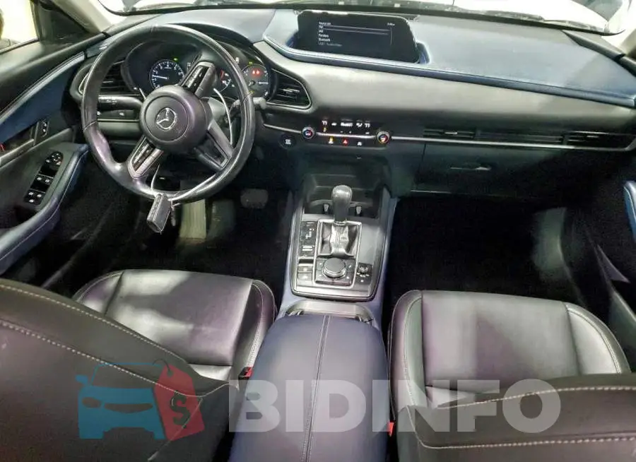 3MVDMBCL7LM109756 Photo# 8