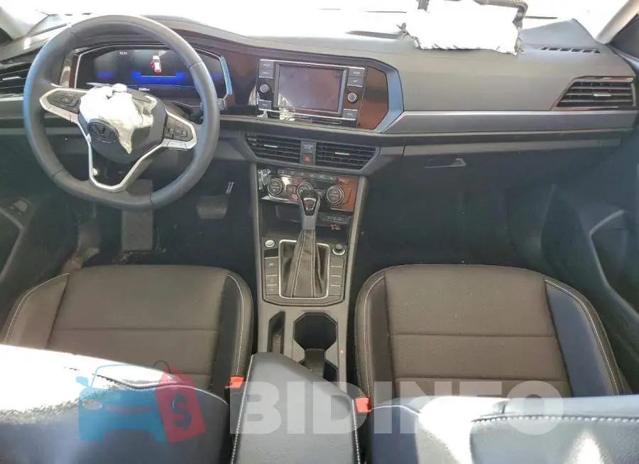 3VW7M7BU2RM009365 Photo# 8