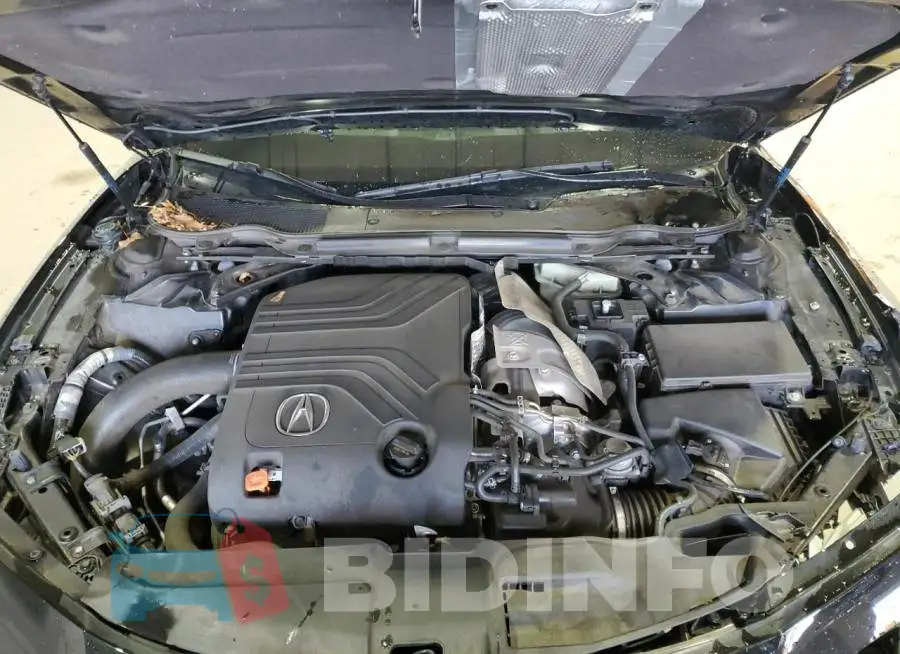 19UUB7F01PA002437 Photo# 11