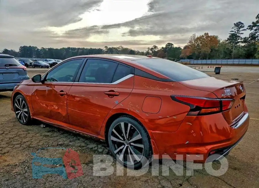 1N4BL4CV1NN321916 Photo# 2