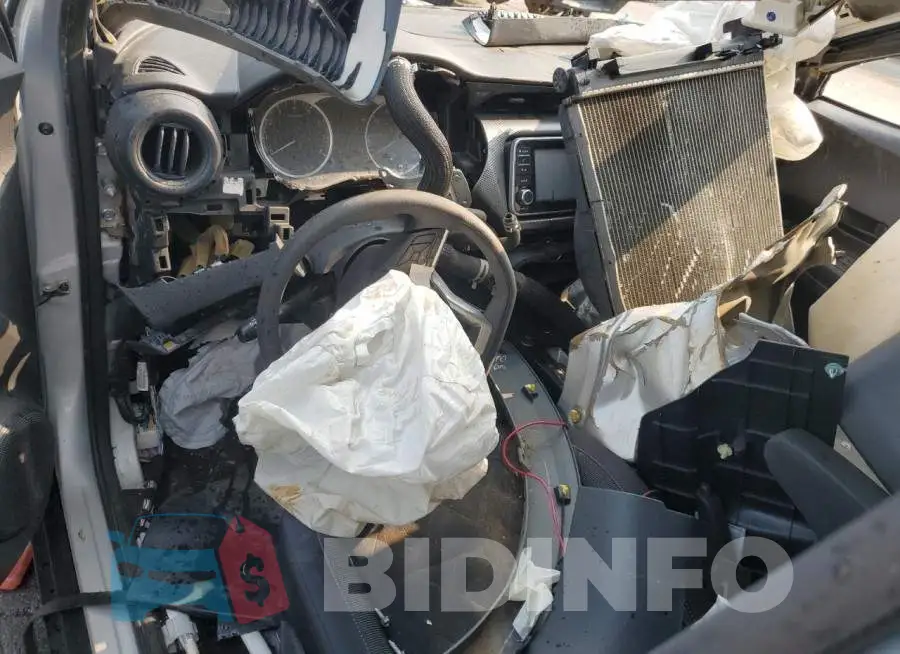 3N1CP5BV7LL561823 Photo# 8
