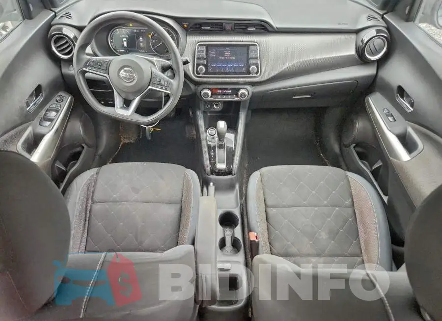 3N1CP5CU4KL547754 Photo# 8