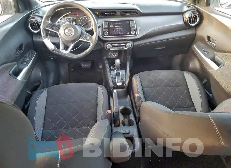 3N1CP5CU7JL525827 Photo# 8