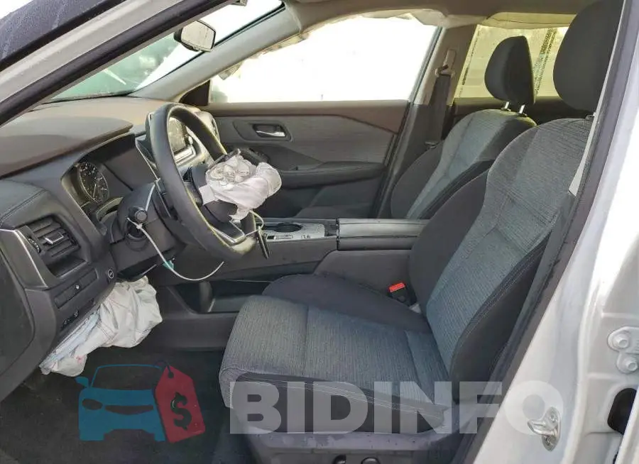 JN8BT3BA4PW428253 Photo# 7