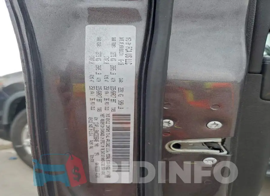 1C4PJLLBXKD226648 Photo# 13