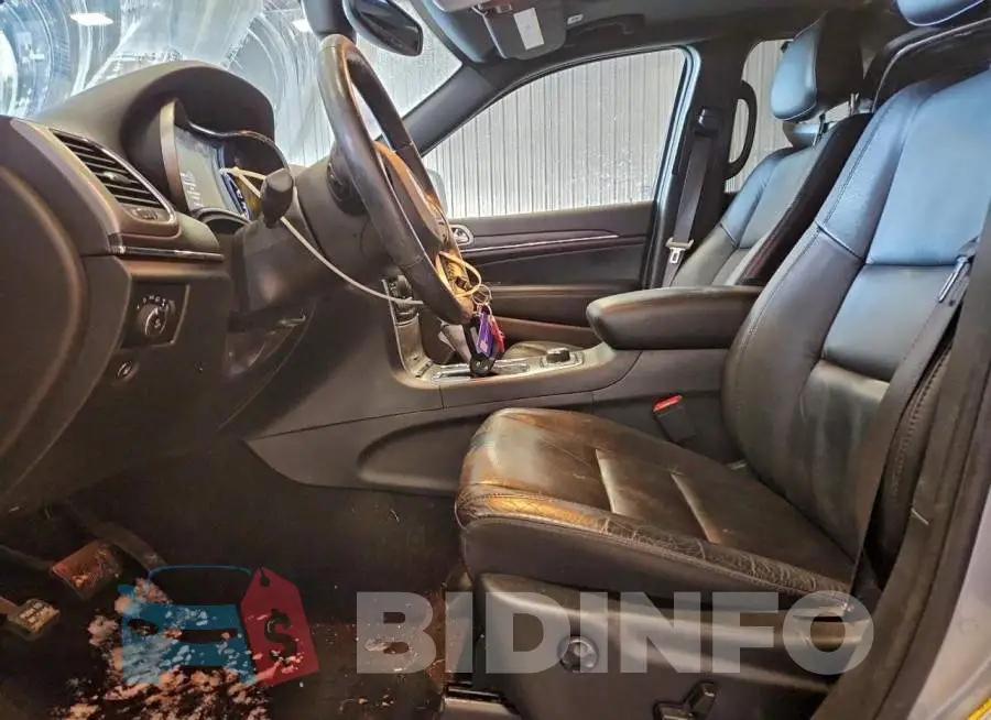 1C4RJFBG1MC561846 Photo# 7