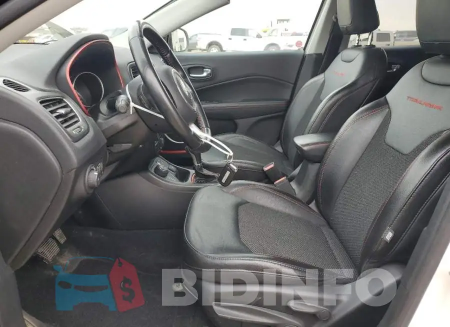3C4NJDDB9LT159855 Photo# 7