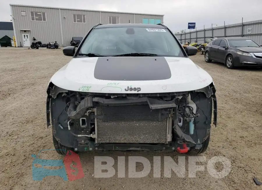 3C4NJDDB9LT159855 Photo# 5