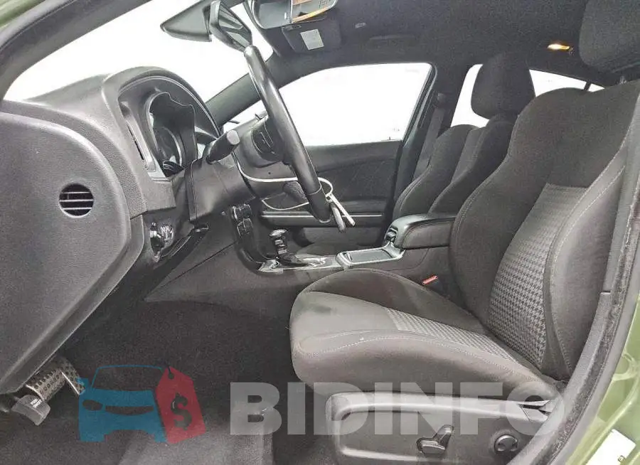 2C3CDXHG3PH642637 Photo# 7