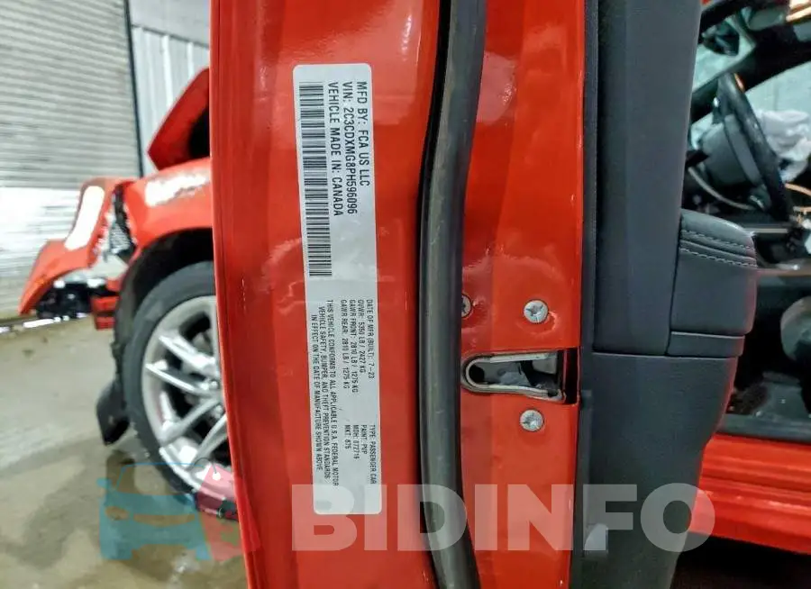 2C3CDXMG8PH596096 Photo# 12