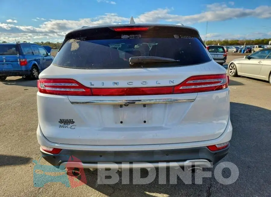 5LMCJ3D97KUL26015 Photo# 6