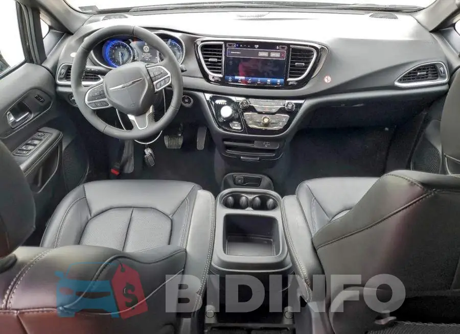2C4RC1BG5TR201126 Photo# 8