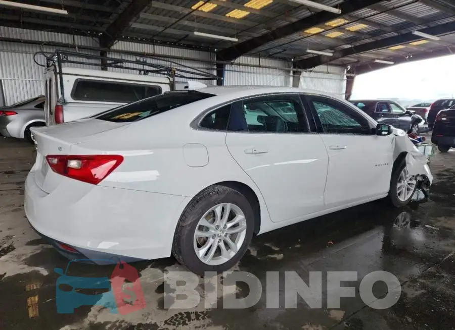 1G1ZD5ST3JF224323 Photo# 3