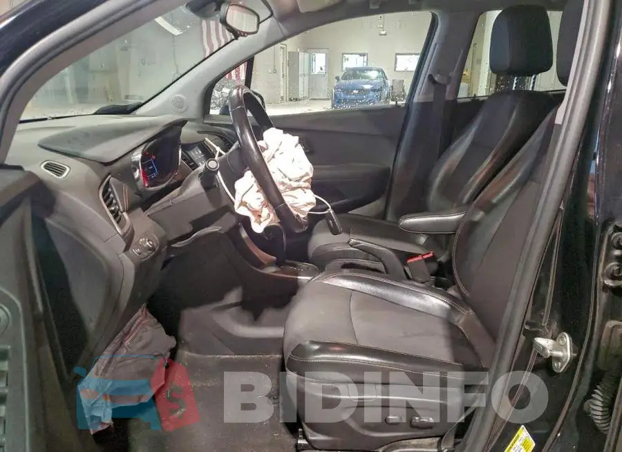 3GNCJPSB9KL174499 Photo# 7