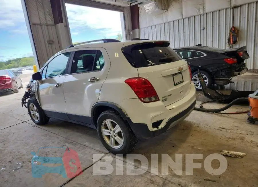 KL7CJPSB5JB607113 Photo# 2