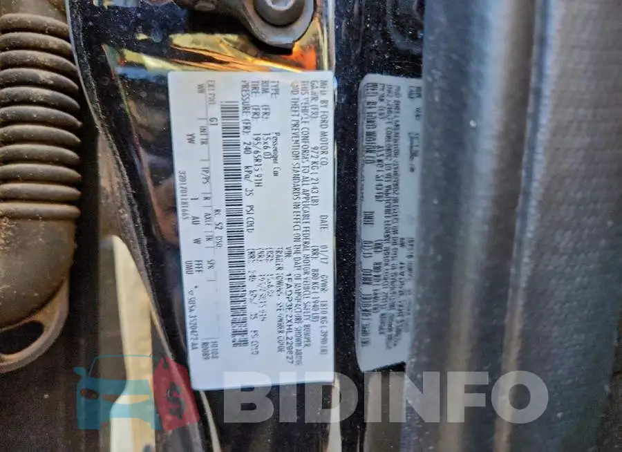 1FADP3E2XHL229827 Photo# 12