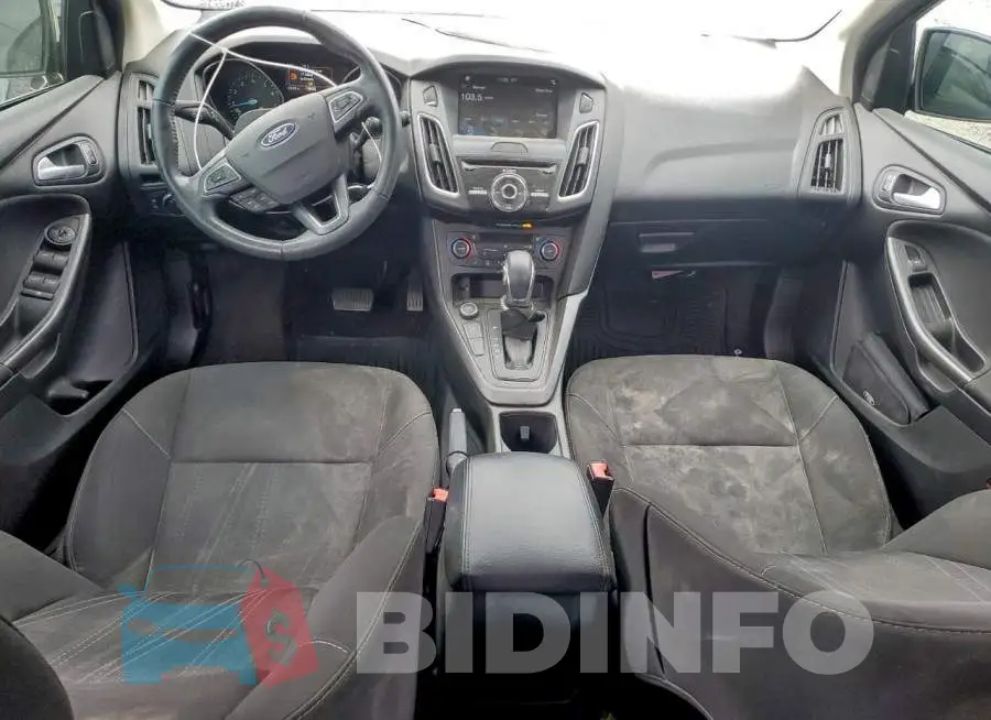 1FADP3M29HL222627 Photo# 8
