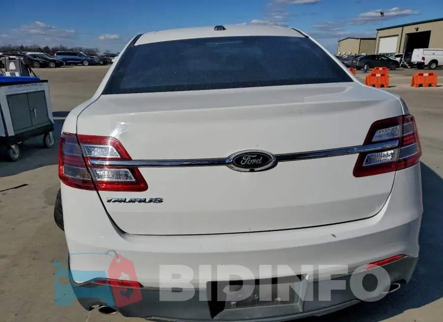 1FAHP2D83HG105473 Photo# 6