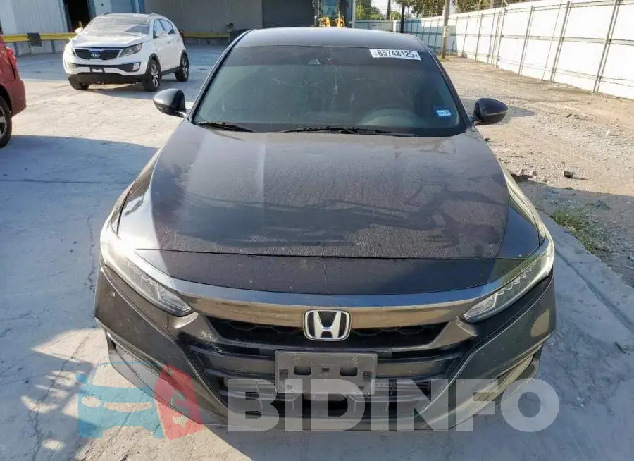 1HGCV1F36KA122396 Photo# 5