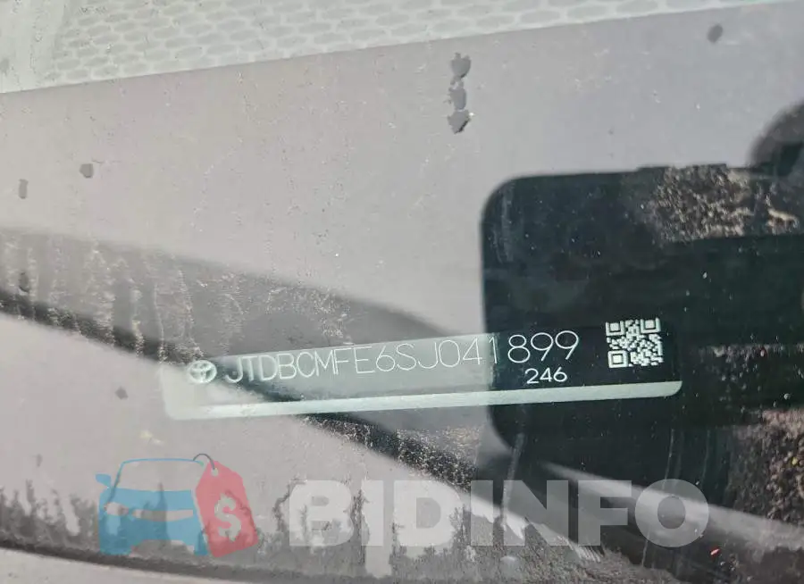 JTDBCMFE6SJ041899 Photo# 12