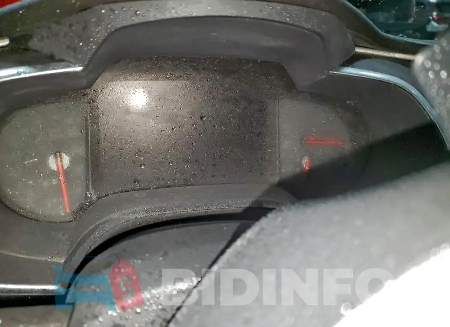 1G1YF3D72J5101600 Photo# 9