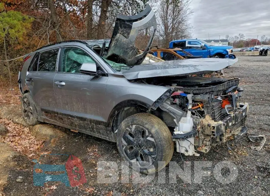 KNDCR3L16R5123147 Photo# 4