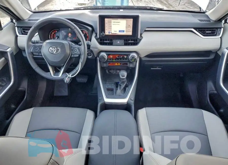 2T3C1RFV6PW240144 Photo# 8