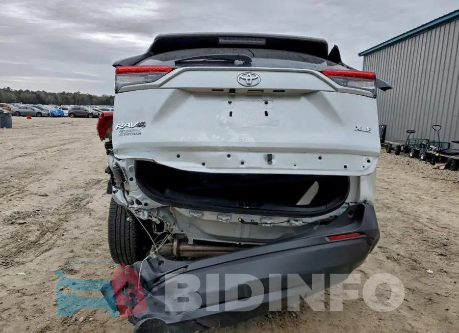 2T3C1RFV8SW378180 Photo# 6
