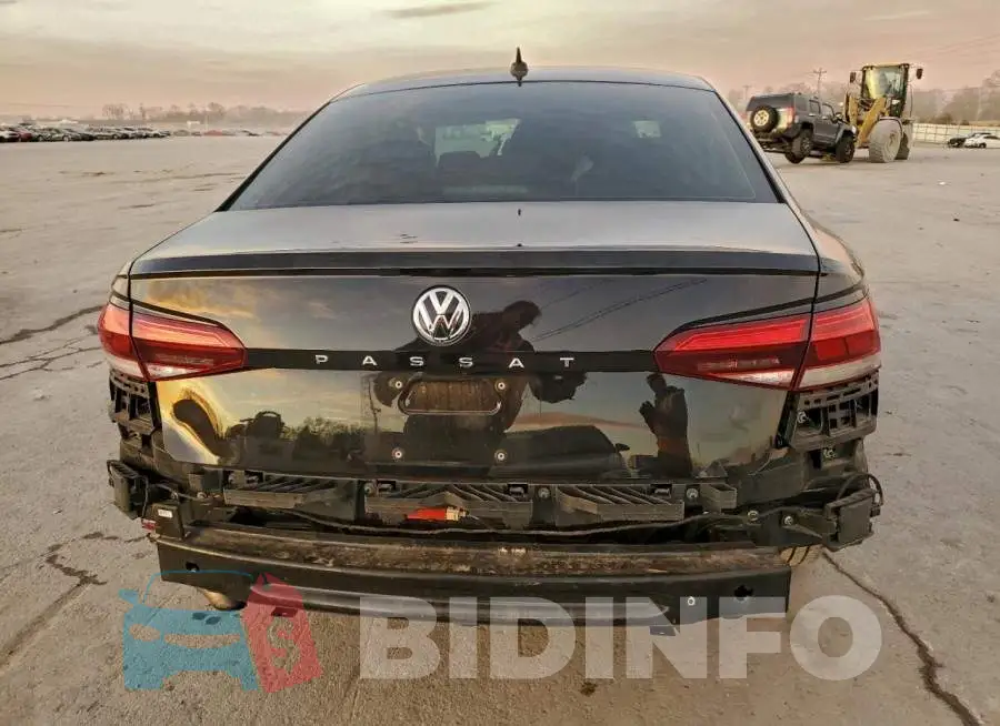 1VWSA7A38MC018187 Photo# 6