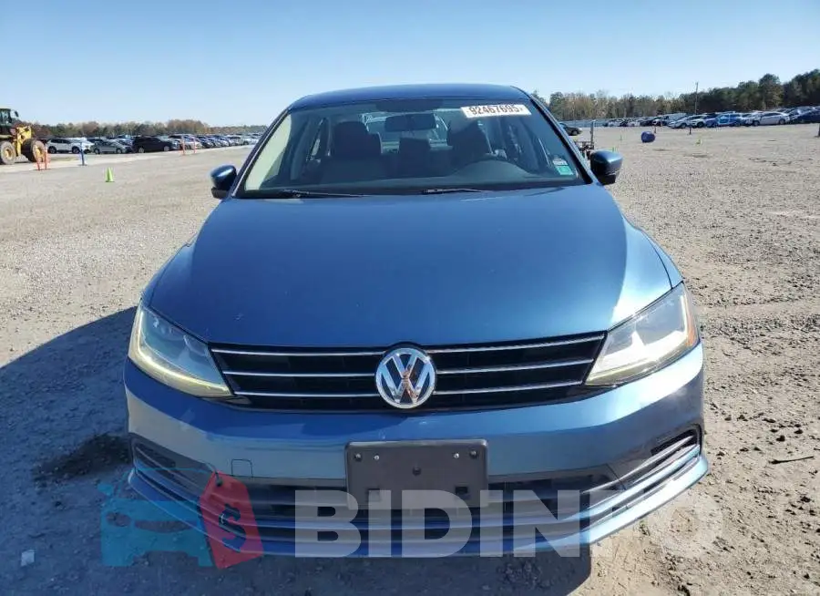3VW2B7AJ4HM353463 Photo# 5