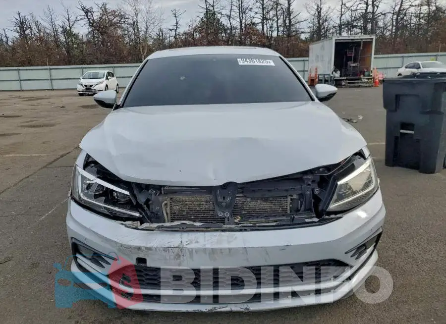 3VW5T7AJ0HM304254 Photo# 5
