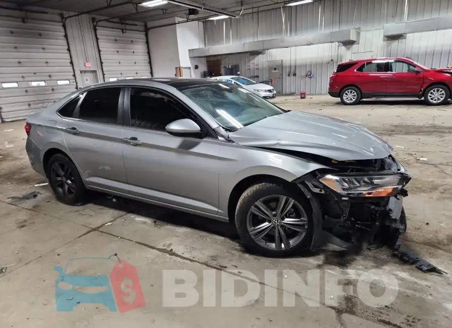 3VW7M7BU5NM031337 Photo# 4