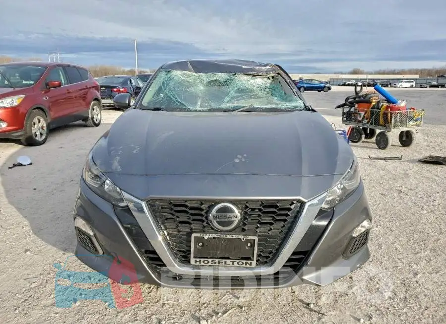 1N4BL4BW6LC258525 Photo# 5