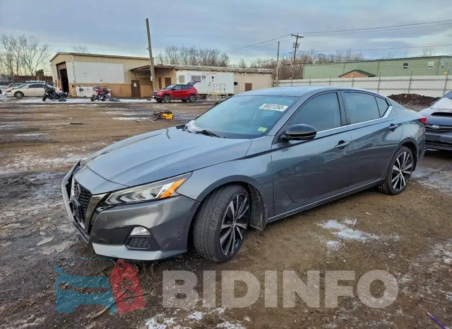 1N4BL4CV4LC181143 Photo# 1