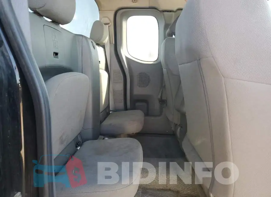 1N6BD0CT8HN718846 Photo# 10