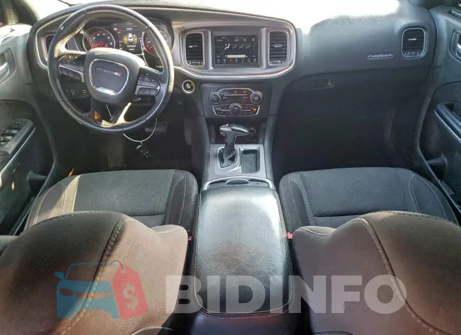 2C3CDXBG1KH700195 Photo# 8