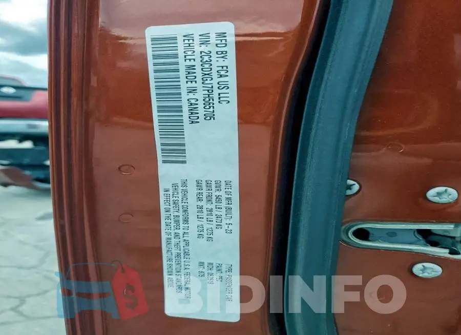 2C3CDXGJ7PH565705 Photo# 13
