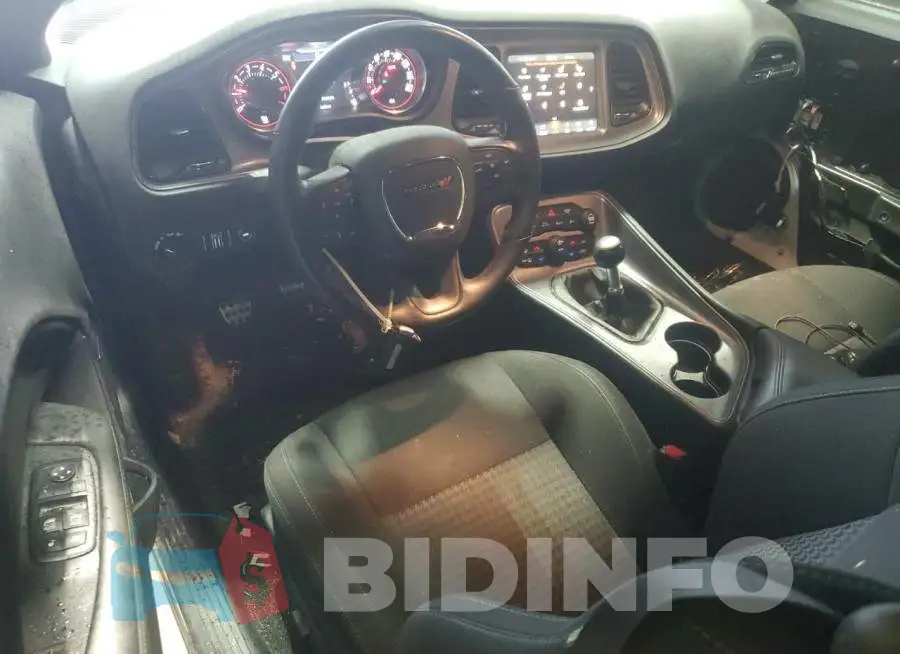 2C3CDZBT8PH692693 Photo# 8