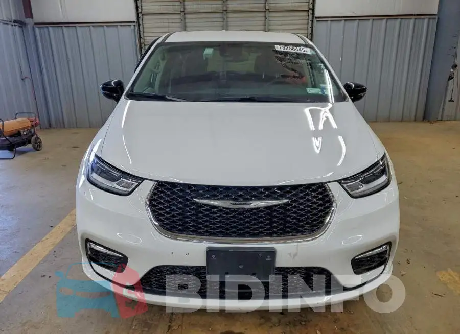 2C4RC1S77RR103854 Photo# 5