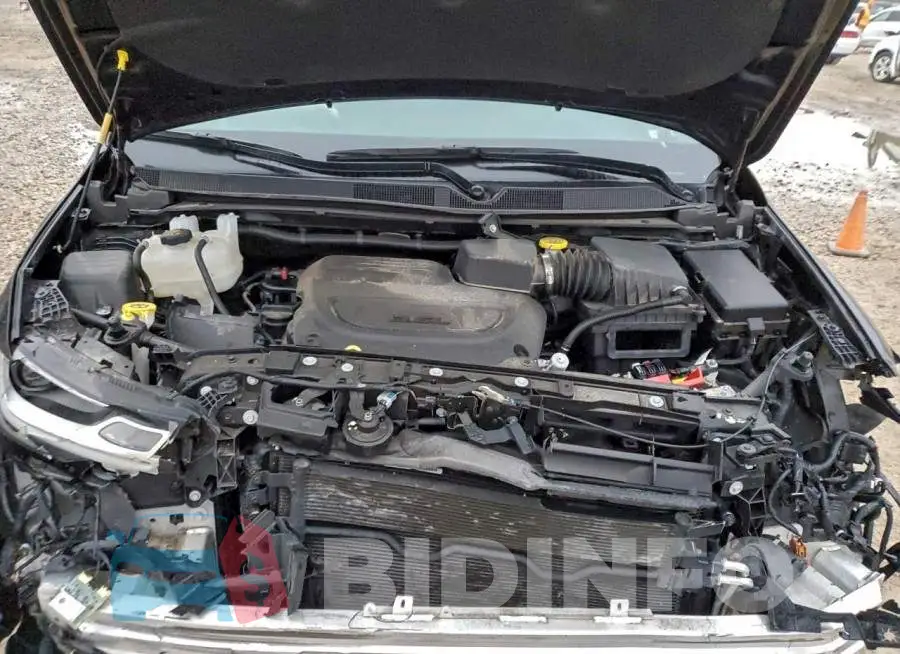 2C4RC3GG6RR138177 Photo# 12