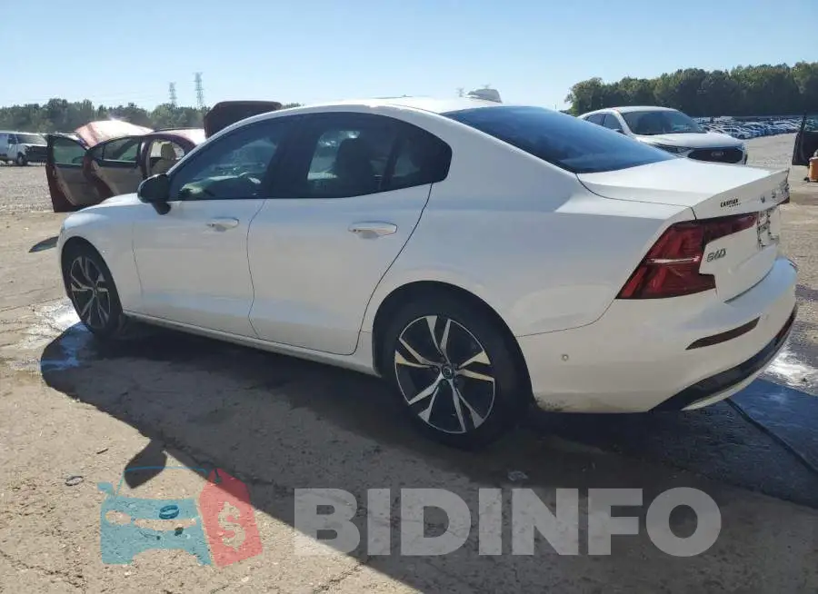 7JRL12FL2PG253248 Photo# 2