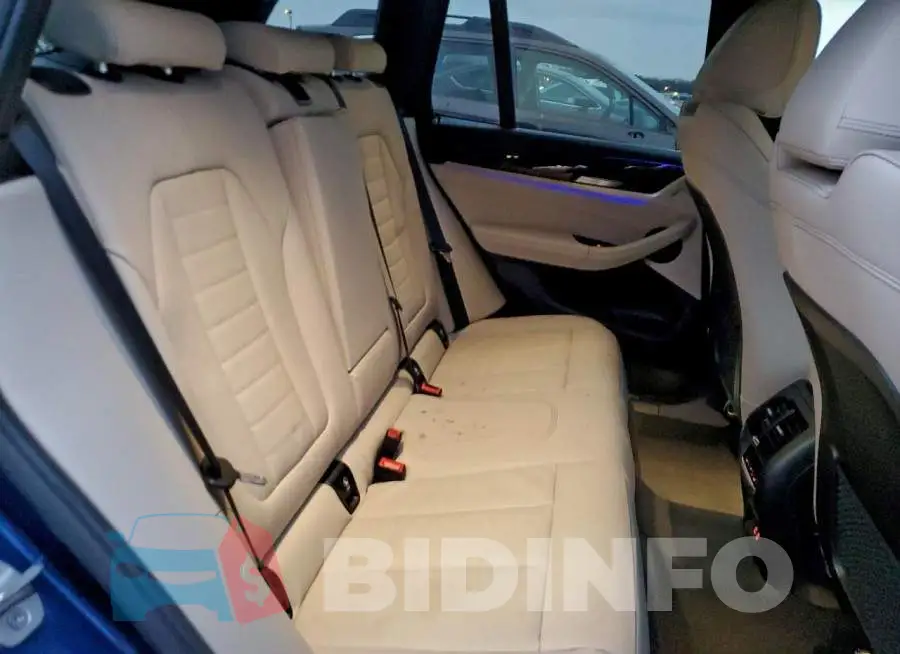 5UXTY3C02M9E13754 Photo# 11