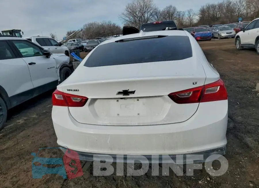 1G1ZD5ST1JF263279 Photo# 6