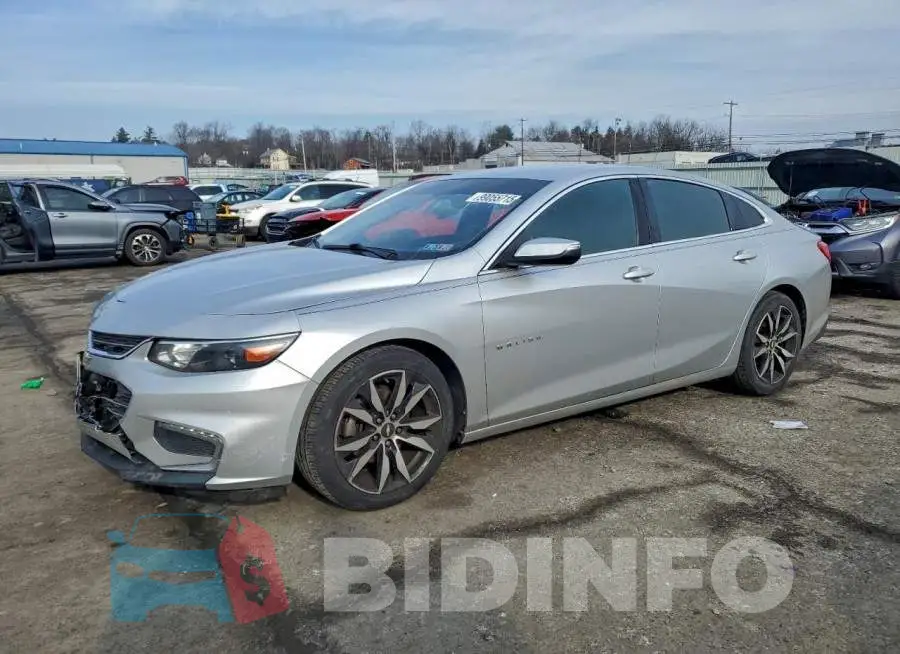 1G1ZD5ST4JF105518 Photo# 1
