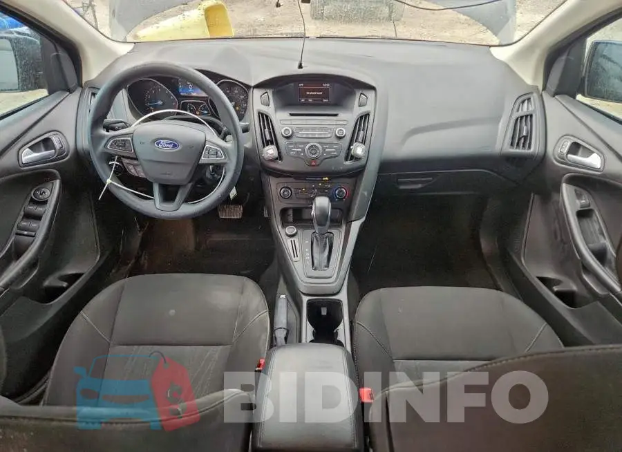 1FADP3F27HL328670 Photo# 8