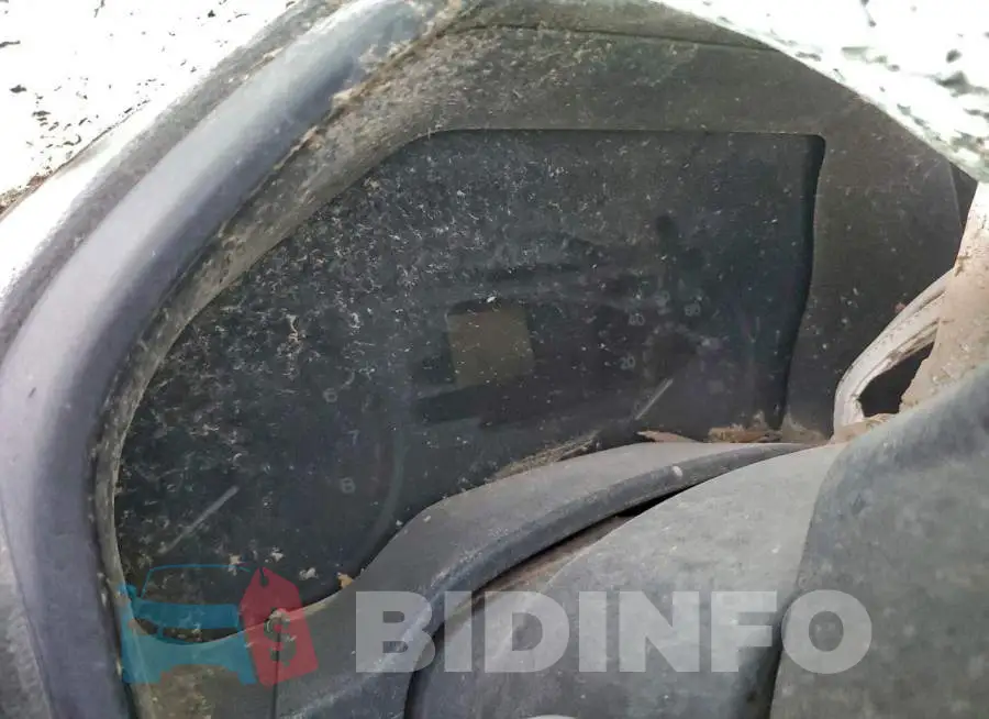1FTMF1EB5LKE10074 Photo# 9