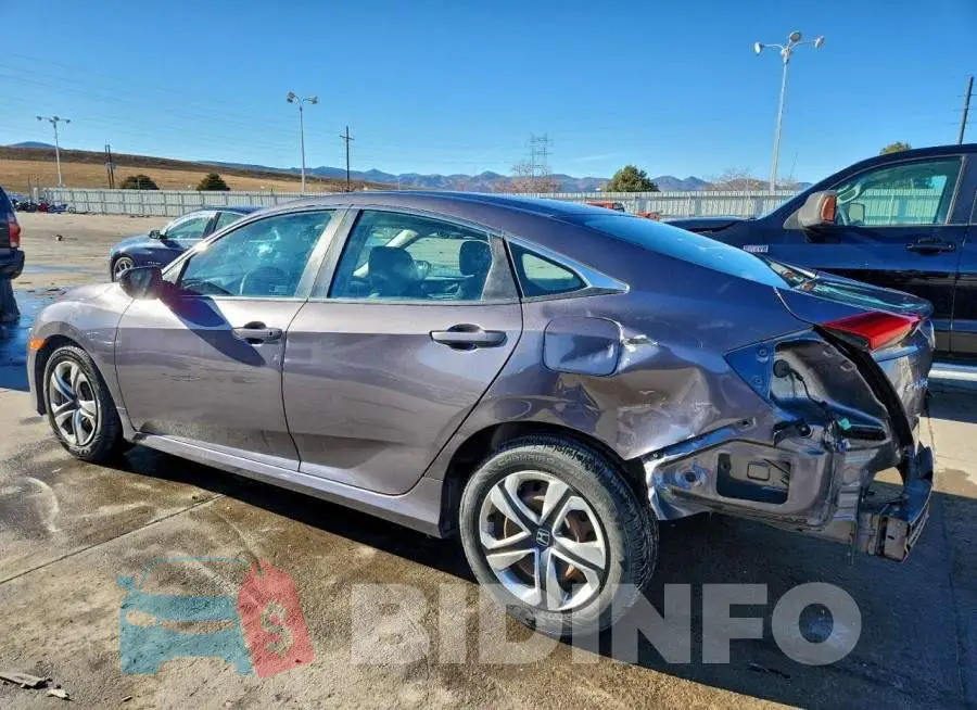 19XFC2F53HE019743 Photo# 2