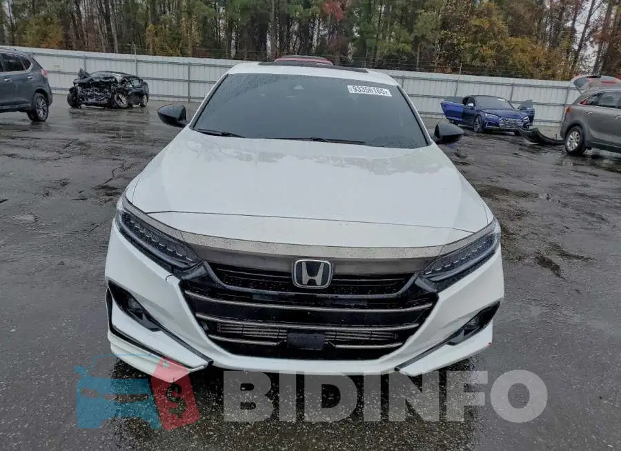 1HGCV2F31NA019302 Photo# 5