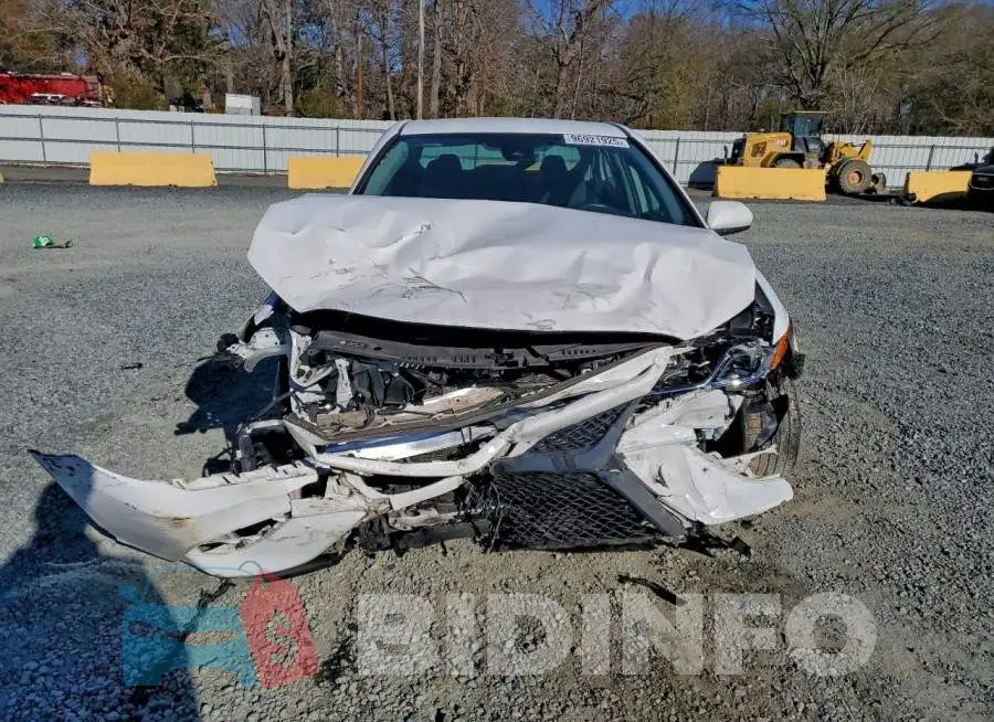 4T1G11AK0LU501657 Photo# 5