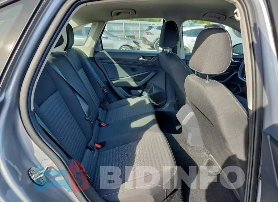 3VW5M7BU1RM011048 Photo# 10